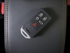 如今汽車(chē) 車(chē)鑰匙比您想象的更精細復雜