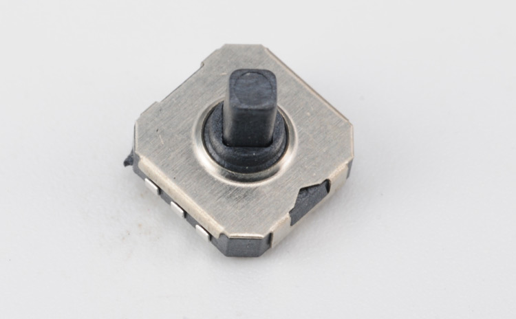 電視機顯示器上使用開(kāi)機鍵五向開(kāi)關(guān)